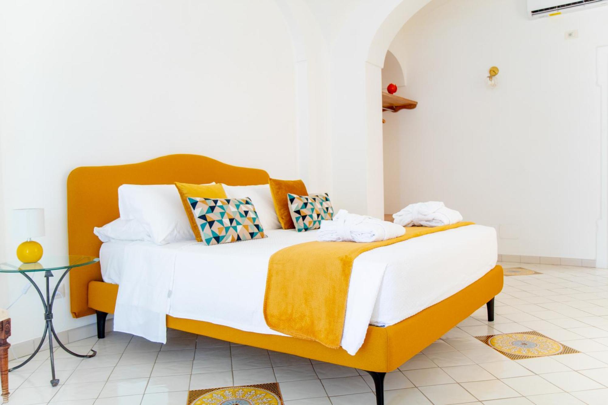 Yourhome - Villa Aldo Marino Positano Eksteriør billede